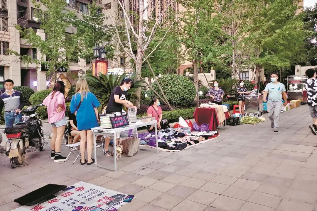 非正式经济:街头零散商摊空间研究(上) 非正式经济:街头零散商摊空间研究(上)