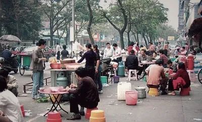 非正式经济:街头零散商摊空间研究(下) 非正式经济:街头零散商摊空间研究(下)