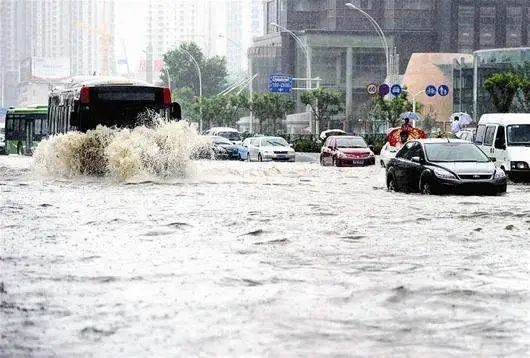 章明宇、华晨:让水的笑脸和温柔再现——城市规划理念可以更多地考虑“适水性” 章明宇、华晨:让水的笑脸和温柔再现——城市规划理念可以更多地考虑“适水性”
