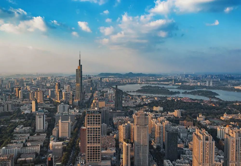 刘守英 | 继续执迷高增长，还是防收缩？