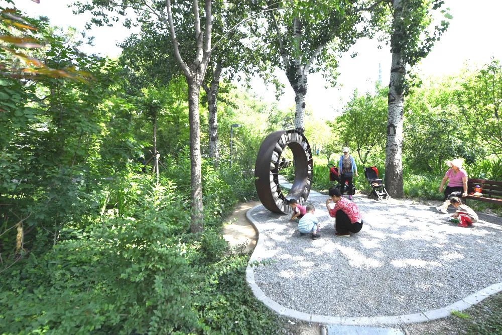 首都功能核心区 | 构建优质均衡的公共服务体系,创建国际一流的和谐宜居之都的首善之区 首都功能核心区 | 构建优质均衡的公共服务体系,创建国际一流的和谐宜居之都的首善之区