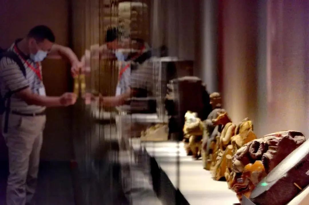震撼!紫禁城建成600年大展,这片“纱”二百多年来首度与公众见面 震撼!紫禁城建成600年大展,这片“纱”二百多年来首度与公众见面