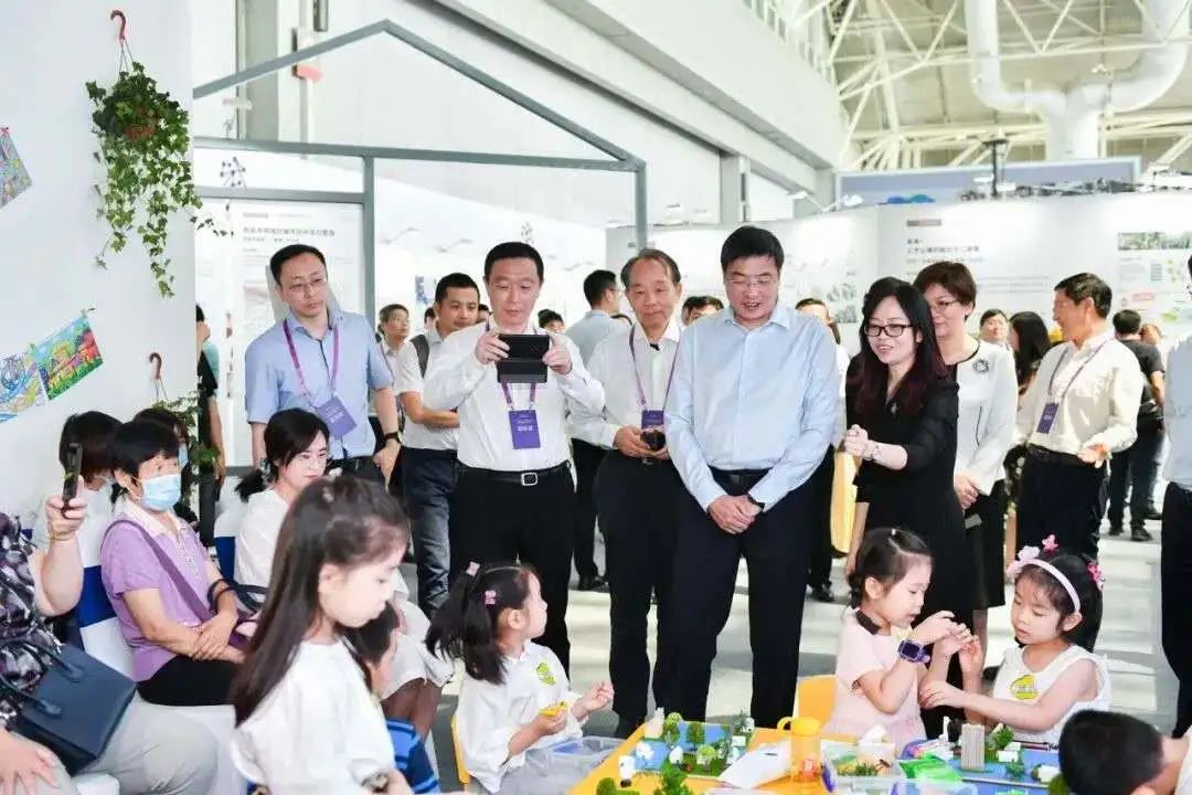 我院金奖作品荣登“第六届紫金奖颁奖典礼暨优秀作品展”