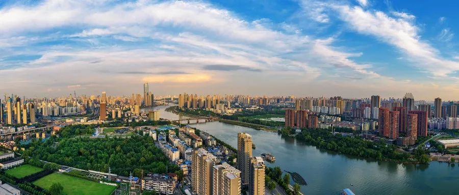 后疫情时代地摊经济对新时期国土空间规划的启示