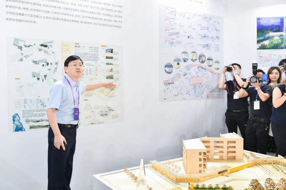 我院金奖作品荣登“第六届紫金奖颁奖典礼暨优秀作品展”