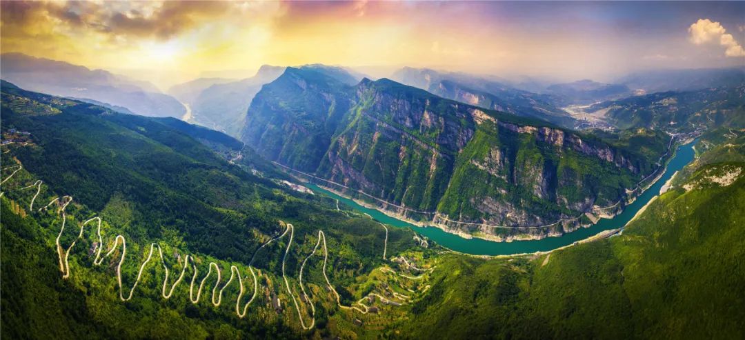 我读《习近平谈治国理政》第三卷 | 在推进长江经济带绿色发展中发挥示范作用 我读《习近平谈治国理政》第三卷 | 在推进长江经济带绿色发展中发挥示范作用