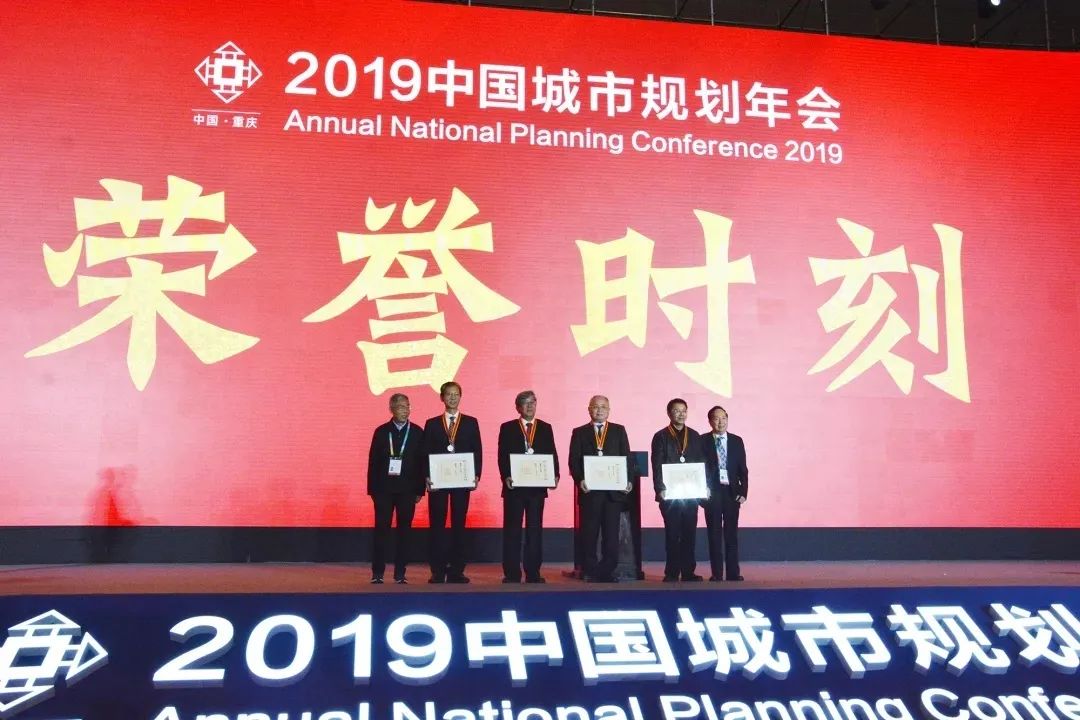 李克强签署国务院令,公布修订后的《国家科学技术奖励条例》 李克强签署国务院令,公布修订后的《国家科学技术奖励条例》