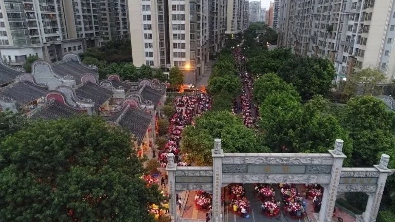 【研究】基于场域理论的城中村村民市民化研究——以广州猎德复建房社区为例 【研究】基于场域理论的城中村村民市民化研究——以广州猎德复建房社区为例