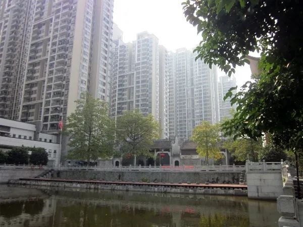 【研究】基于场域理论的城中村村民市民化研究——以广州猎德复建房社区为例 【研究】基于场域理论的城中村村民市民化研究——以广州猎德复建房社区为例
