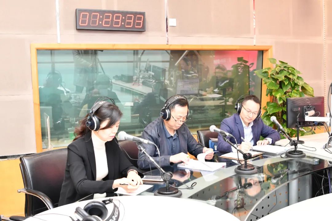 市规划和自然资源局做客杭州之声《民情热线》栏目，说了杭州百姓最关心的事……