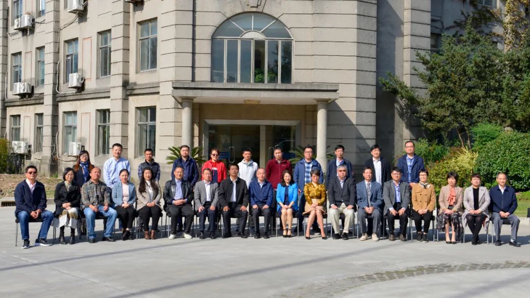 我院成功加入“城市困难立地绿化造林国家创新联盟” 我院成功加入“城市困难立地绿化造林国家创新联盟”