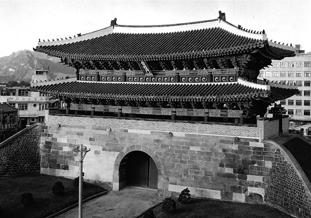 【本期主题】 1961年首尔崇礼门和石窟庵修缮中保护原则的转变｜保护理论与实践