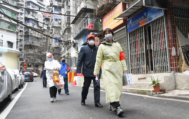 【论文背后的故事】疫情思考：一个规划师关于疫情的反思小记