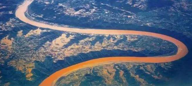“流域型”国家战略的郑州响应——《郑州建设黄河流域生态保护和高质量发展核心示范区总体发展规划和起步区建设方案》编制的若干思考 “流域型”国家战略的郑州响应——《郑州建设黄河流域生态保护和高质量发展核心示范区总体发展规划和起步区建设方案》编制的若干思考