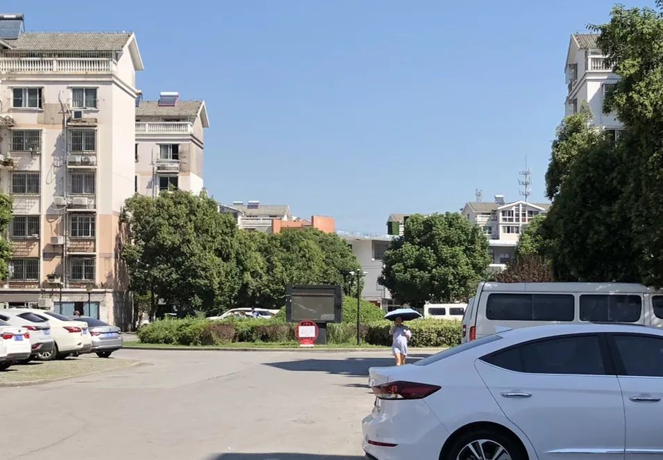 微更新收获“小确幸” ——昆山城市公共空间景观改造提升实践 微更新收获“小确幸” ——昆山城市公共空间景观改造提升实践