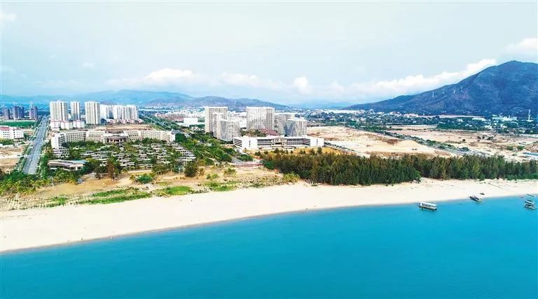 低碳城市运营与低碳市政设施利用——以崖州湾科技城绿色低碳城市为例​