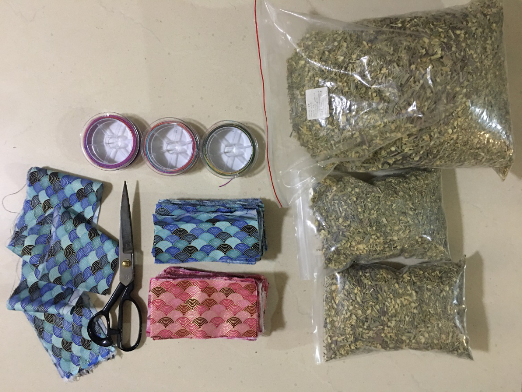 一个香包一味乡情——甘肃武威市凉州区张义镇灯山村手工文创 一个香包一味乡情——甘肃武威市凉州区张义镇灯山村手工文创