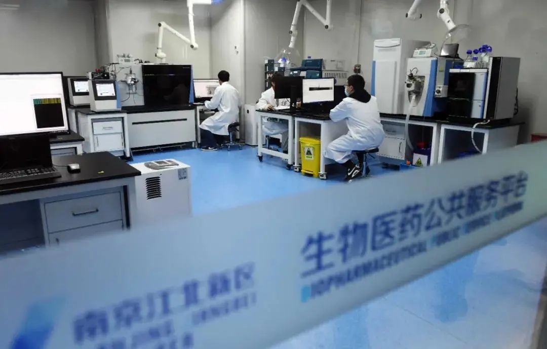 刚刚省长这份报告,为何频频“点名”南京? 刚刚省长这份报告,为何频频“点名”南京?