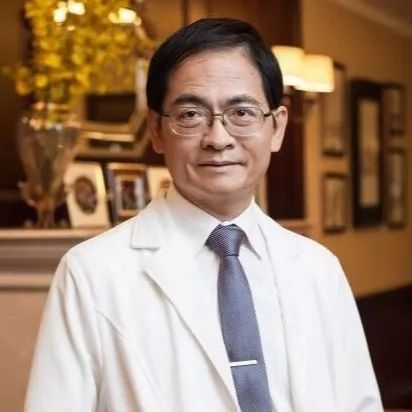 击垮一个成年人，一张体检报告就够了