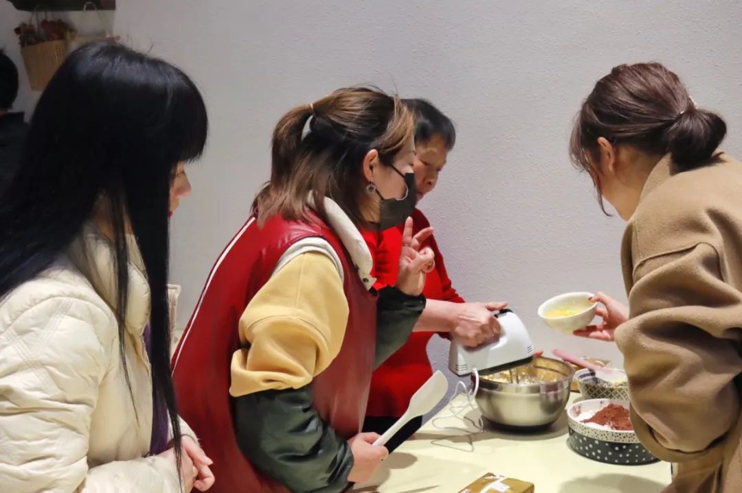 三月暖阳不及你 | 今天的主角 是她们 三月暖阳不及你 | 今天的主角 是她们