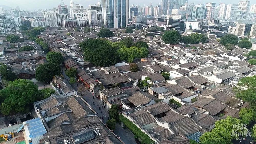 习近平：建设好管理好一座城市，要把菜篮子、人居环境、城市空间等工作放到重要位置切实抓好