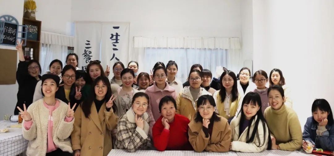 三月暖阳不及你 | 今天的主角 是她们 三月暖阳不及你 | 今天的主角 是她们