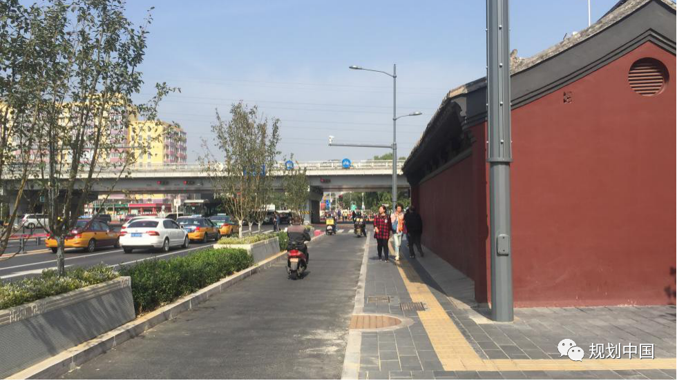 历史街区的保护与复兴——以北京崇雍大街整治提升工程设计为例