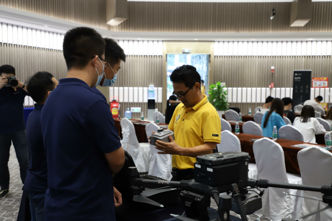 蓝图信息携手知行机器人首次合办2021年大疆行业应用新品交流会