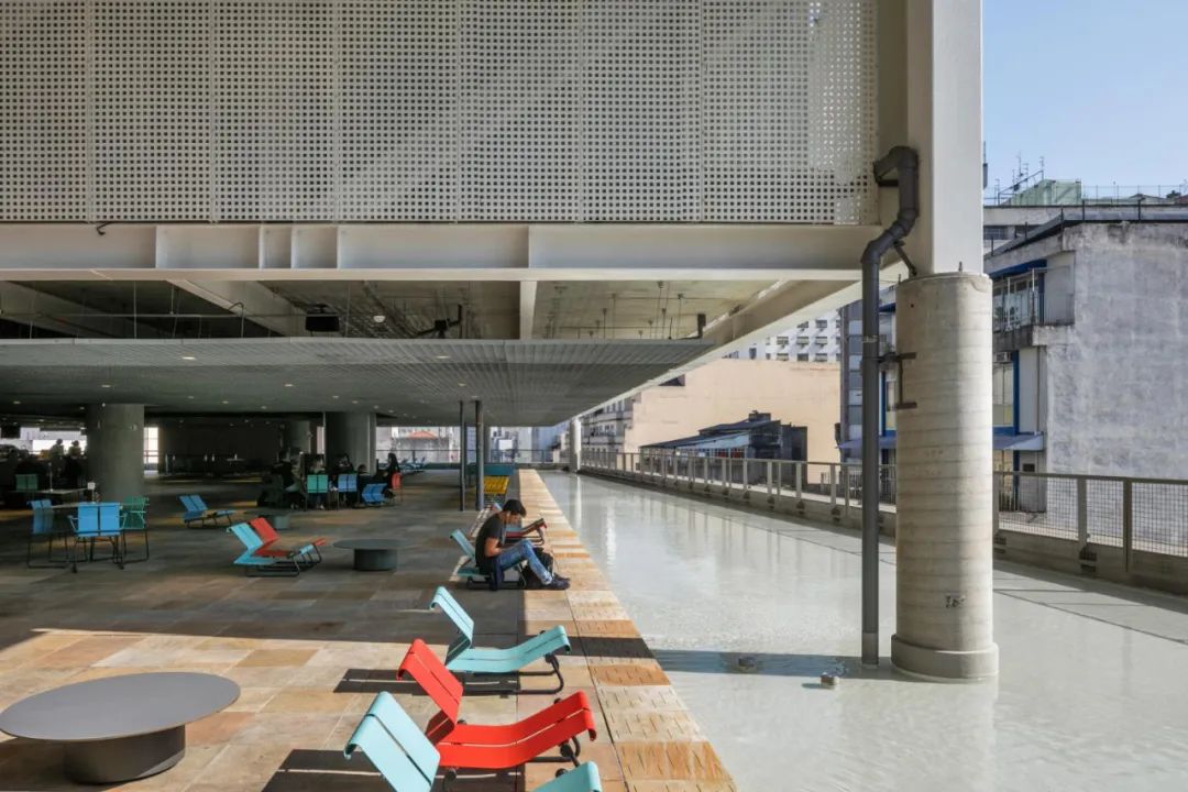 普利兹克建筑奖得主保罗·门德斯·达·洛查去世