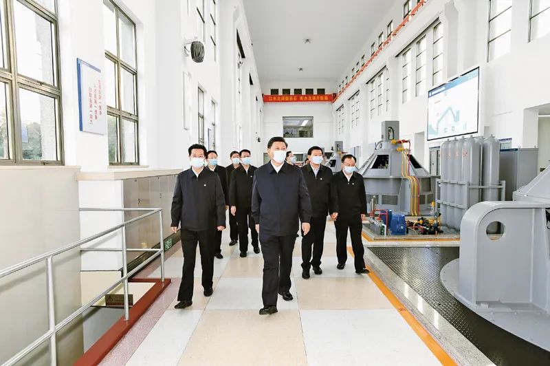 《求是》杂志发表习近平总书记重要文章《把握新发展阶段，贯彻新发展理念，构建新发展格局》