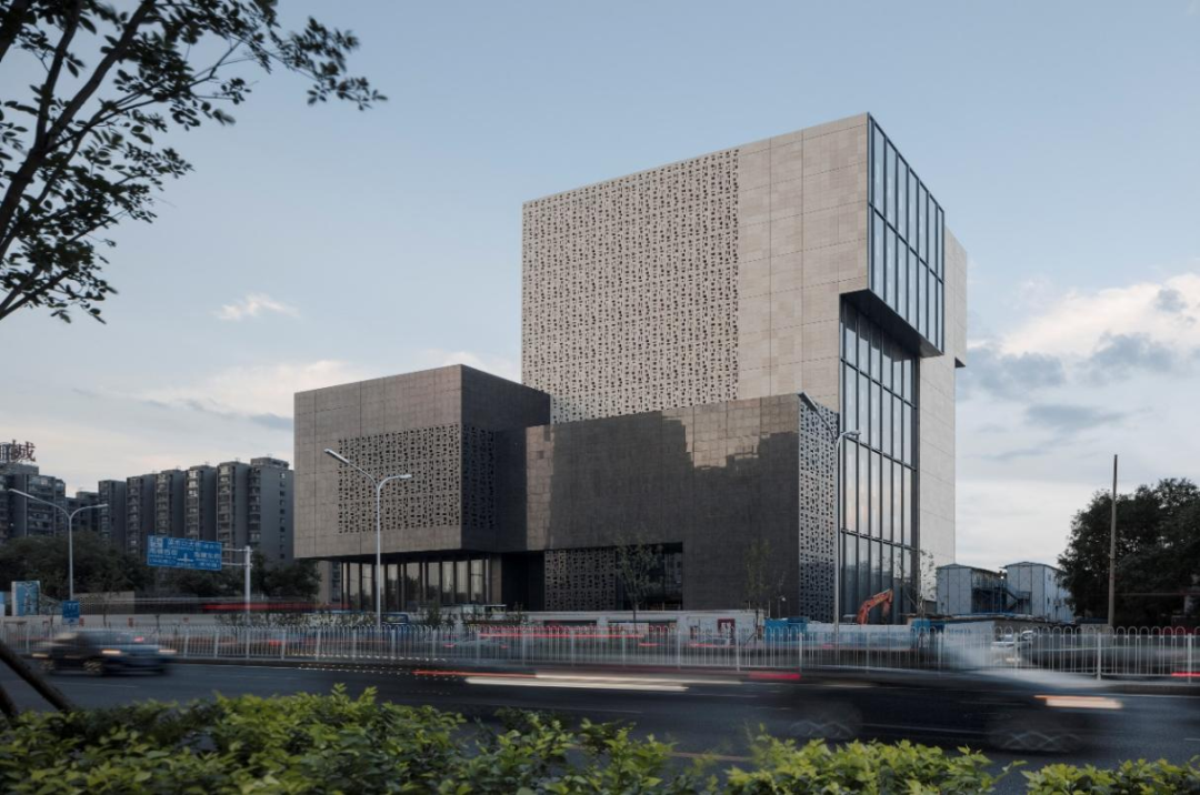 北京老城的“跨界建筑”:国家电网电力科技馆综合体 北京老城的“跨界建筑”:国家电网电力科技馆综合体