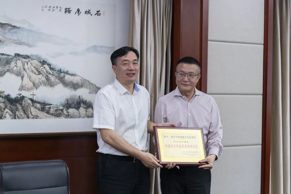 全市唯一,市规划资源局荣获“全国无偿献血促进奖特别奖” 全市唯一,市规划资源局荣获“全国无偿献血促进奖特别奖”