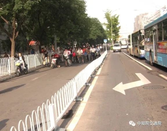 【重磅】打造人本城市、促进绿色出行 ——《城市步行和自行车交通系统规划标准》解读
