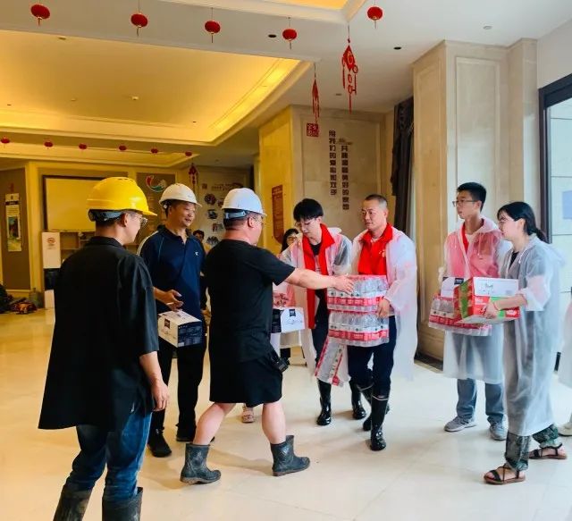 台风“烟花”到来  杭州市规划资源系统干部职工奋战在一线