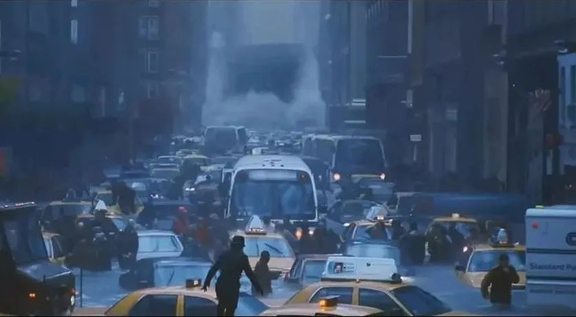 暴雨之下：城市应急防灾八问