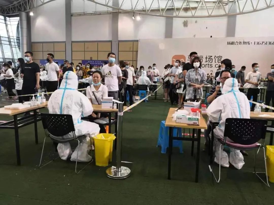 我局统筹打好疫情防控和防汛抗台两场硬仗