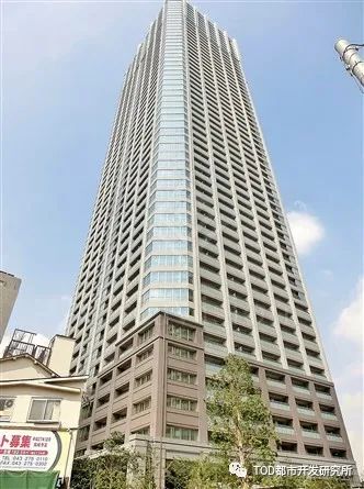 世界第一车站与顶级繁华大商圈 ——新宿站 世界第一车站与顶级繁华大商圈 ——新宿站