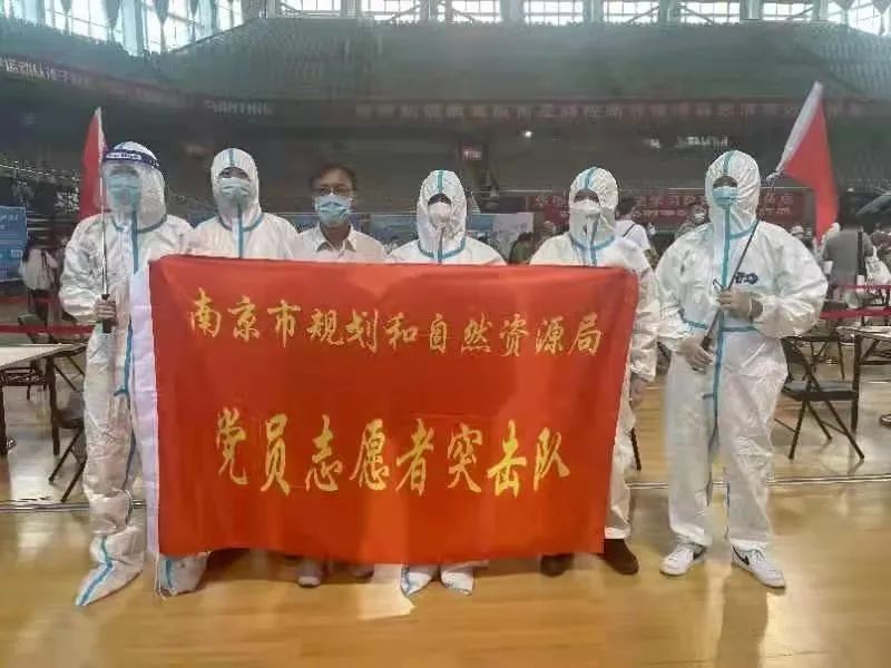 我局统筹打好疫情防控和防汛抗台两场硬仗