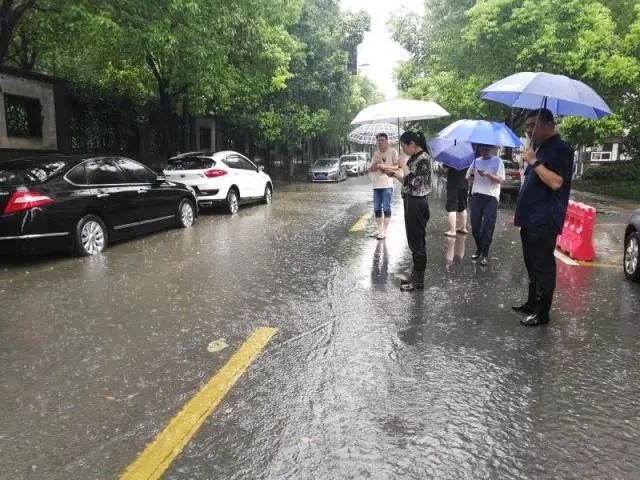 台风“烟花”到来  杭州市规划资源系统干部职工奋战在一线