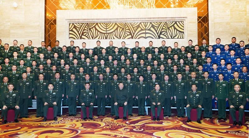 习近平：以人为本完善城市功能，推动西藏高质量发展