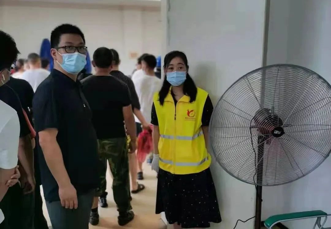 我局统筹打好疫情防控和防汛抗台两场硬仗