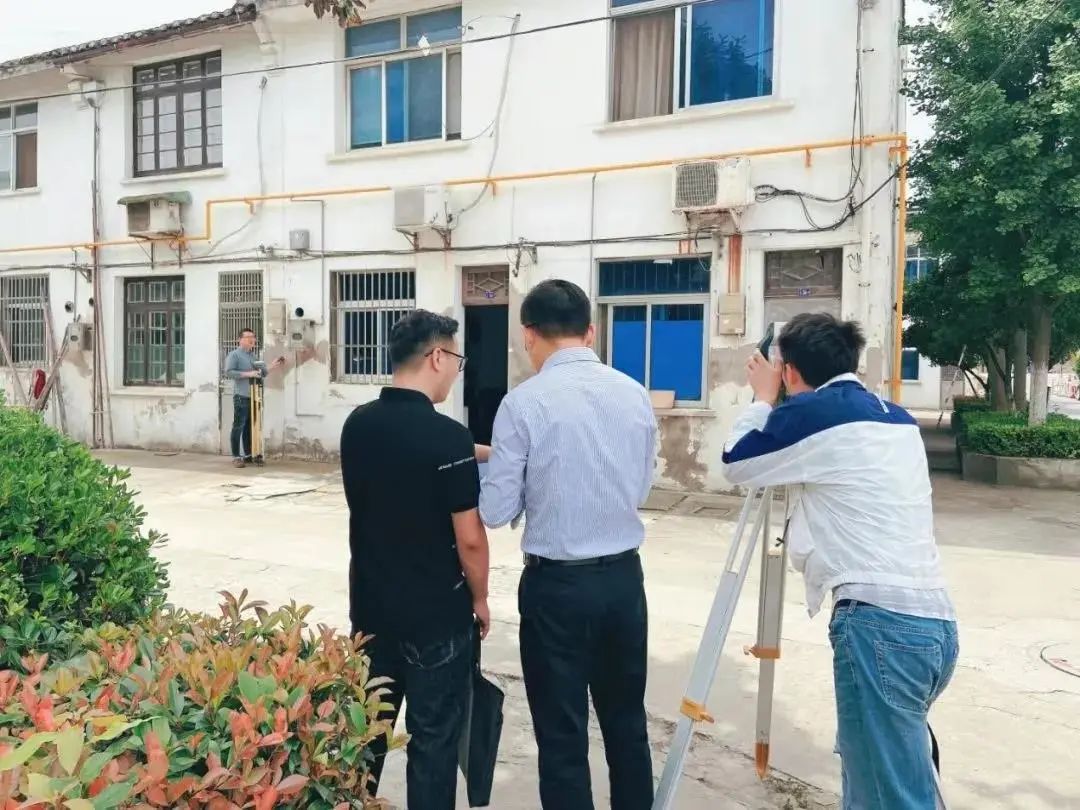 《中国自然资源报》专版头条报道江苏农村不动产登记发证工作 我市六合区工作经验获点赞