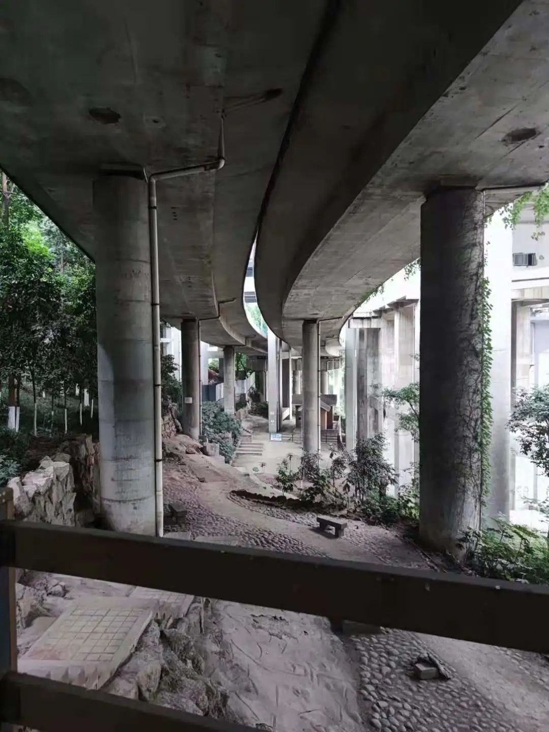 牛角沱滨水公园:一座深藏地下13年的遗址公园传说 牛角沱滨水公园:一座深藏地下13年的遗址公园传说