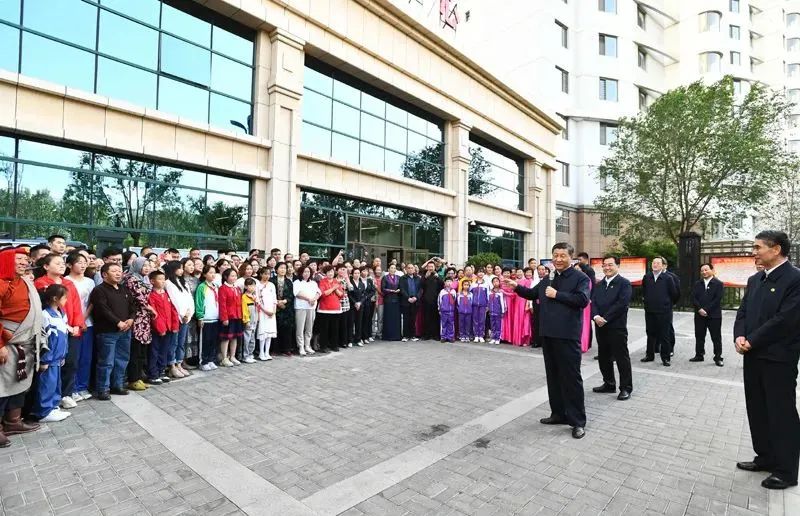 习近平：让全体人民住有所居