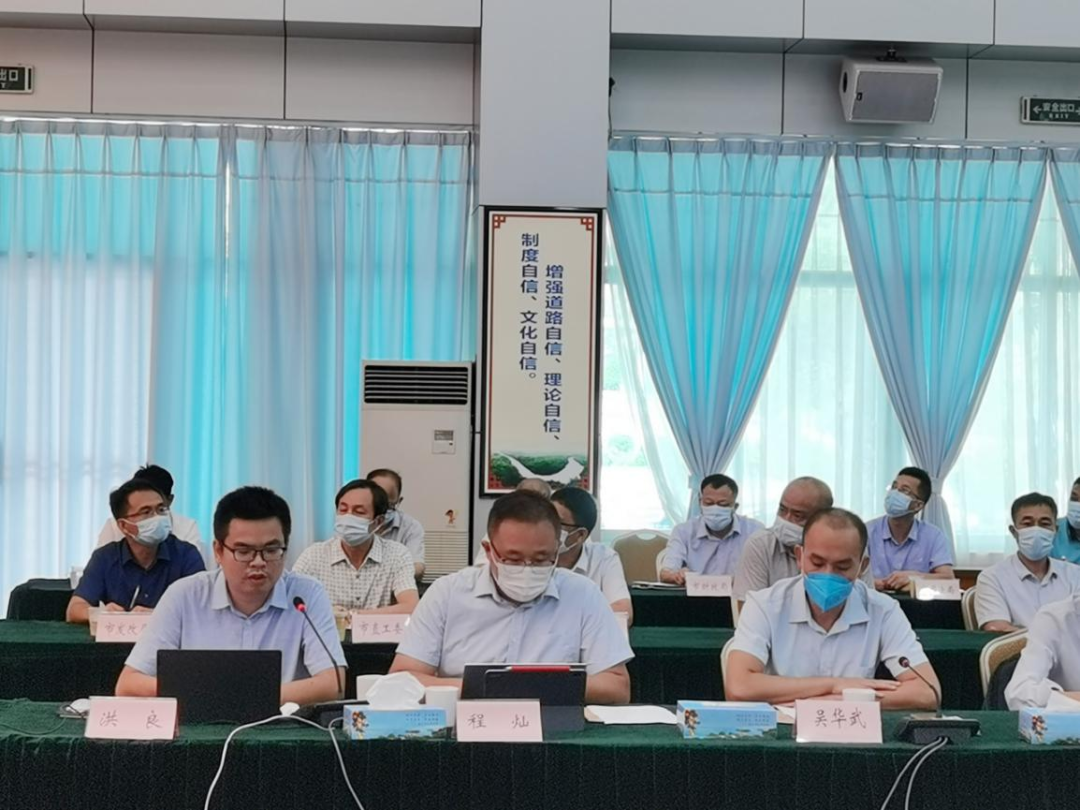 “数字赋能、智慧治理”，为城市管理加装高性能“CPU”——廉江市新型智慧城市建设一期工程迎专家评审
