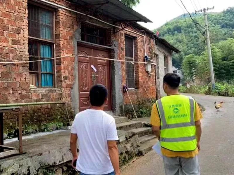 迎战14号台风“灿都”，市规划资源局全力以赴，严阵以待
