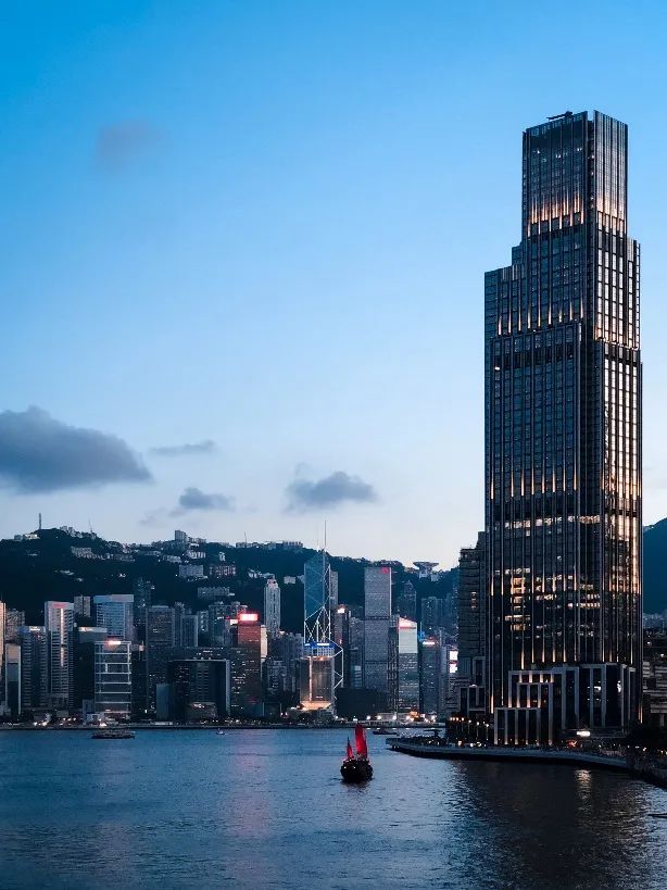 混杂与运气交织的香港城市影像 混杂与运气交织的香港城市影像