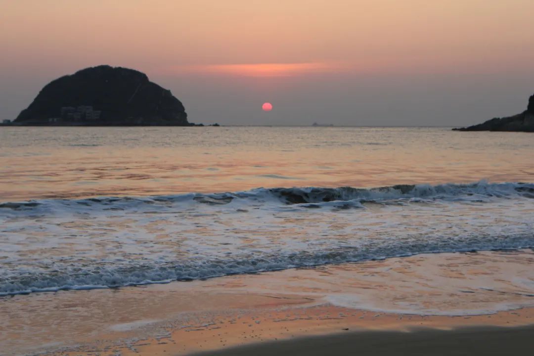秋分：日与夜里的深圳