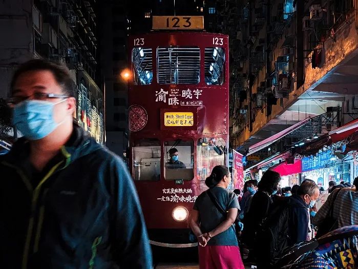 混杂与运气交织的香港城市影像