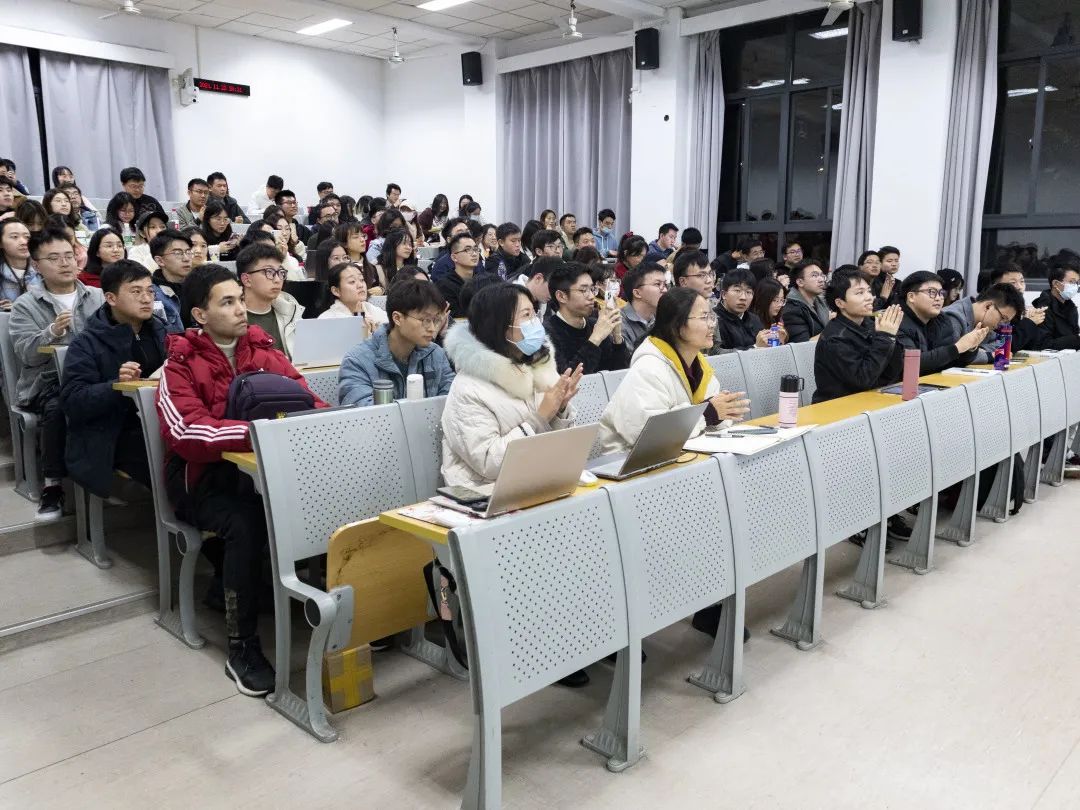 讲座实录 | 听罗震东老师讲“研究选题” 讲座实录 | 听罗震东老师讲“研究选题”